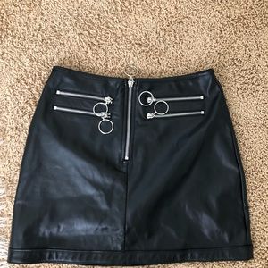 Leather skirt